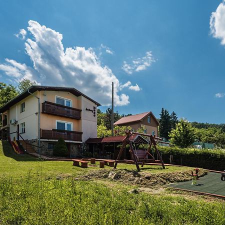 Chata Zuzana apartmány Bellegszencse Kültér fotó