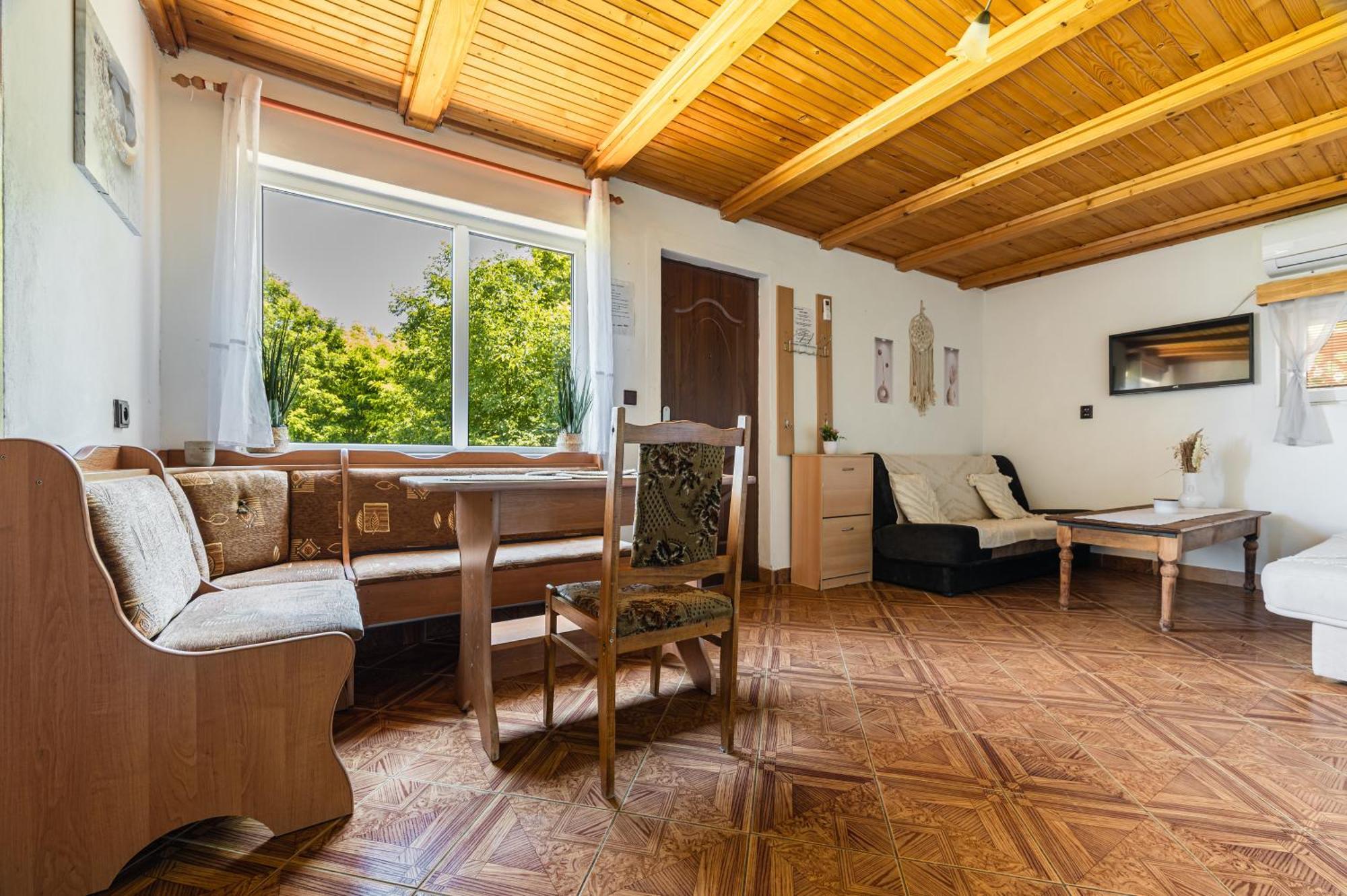 Chata Zuzana apartmány Bellegszencse Kültér fotó